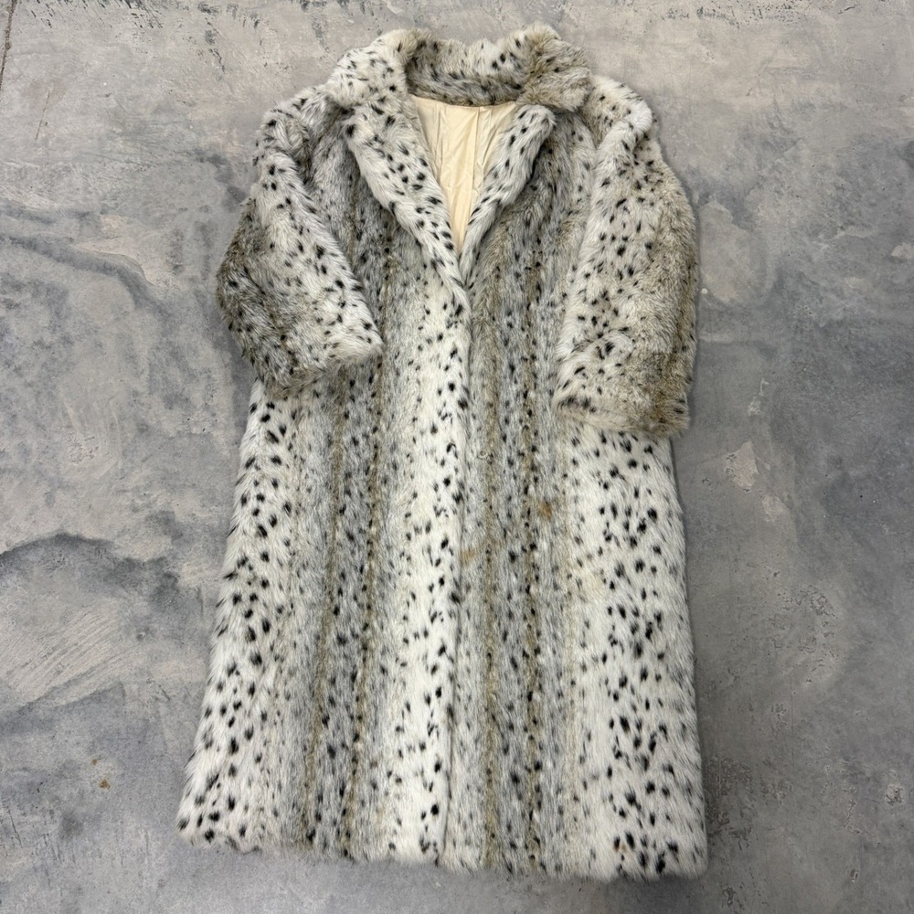 Style VI Faux Fur Coat Womens L Cream Grey Leopard Print Good Vintage Longline